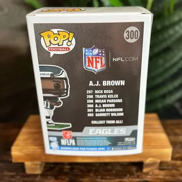 Funko Pop! NFL Philadelphia Eagles A.J. Brown #300 Vinyl Figure. New in box! - Picture 9 of 10